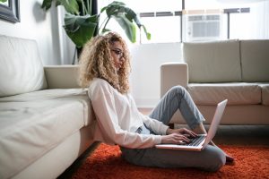 Online Therapy California: 5 Pros and Cons of Telehealth